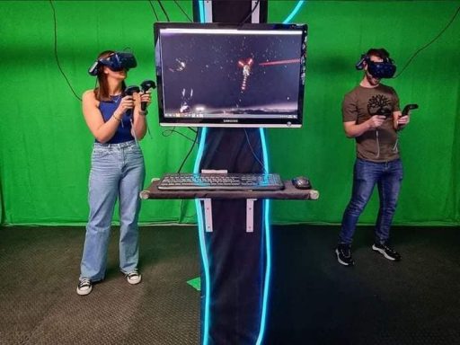 Salon gier VR/VR game room